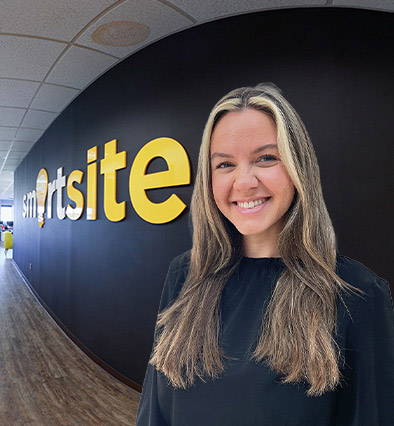 Alexandra Francis, Social Media Manager - SmartSites