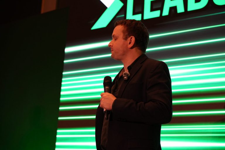 Michael Melen, SmartSites co-founder, on the LeadsCon 2026 stage